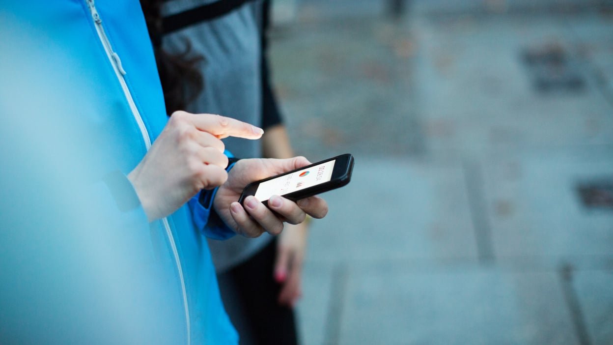 Thousands of Android and iOS apps are leaking sensitive data, says report