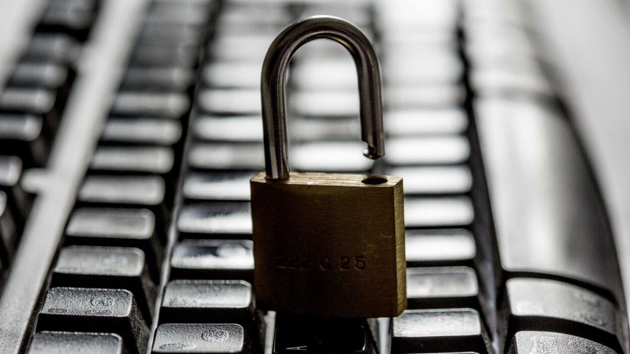 Hackers steal $23.5 million from cryptocurrency exchange Bancor